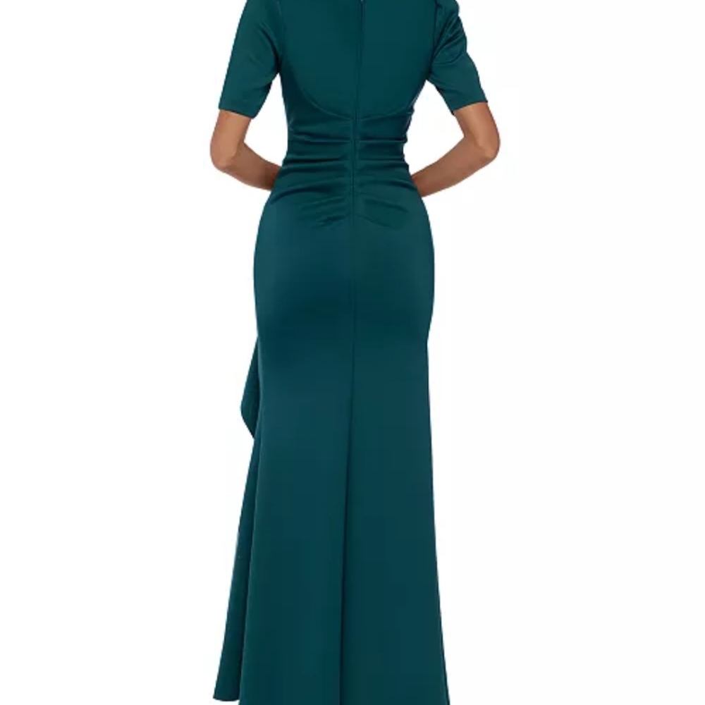 A Line gown Xscape - Picture 2 of 6